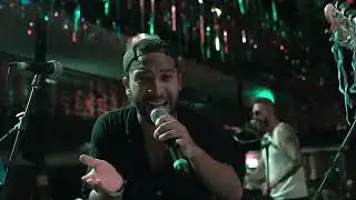 Lucas Vaz - We are the world of carnaval (Nizan Guanaes)