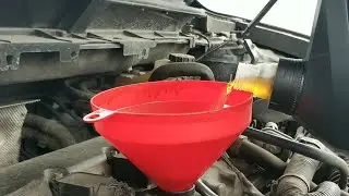 Самостоятельная замена моторного масла на Mazda CX5