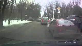 ДТП бей его, бей !драка ДТП! Авария!