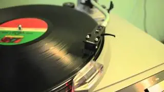 SL5200 and Denon DL160 play ABBA