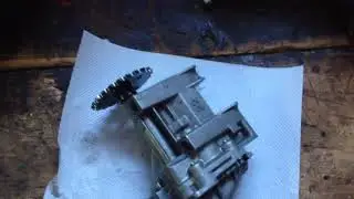 Removed the oil pump from Renault Kangoo!