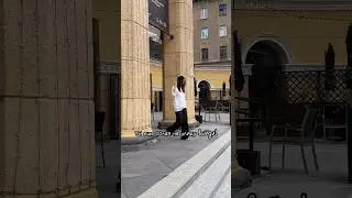 штаны сшиты из ажурного трикотажа, в моих социальных сетях больше фото и подробностей 