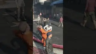 Me GOLPEAN por tomar Fotos en GTA 5 😢