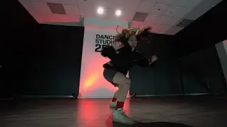 Hip Hop by Lilianna Chernika || Dance Studio 25.5