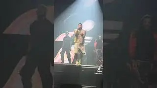 Chris performing “PARTY” in Dubai 2023