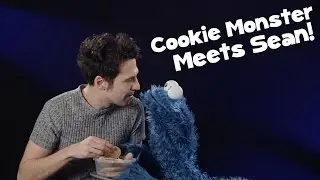 Cookie Monster tries British biscuits for the first time with Sean!