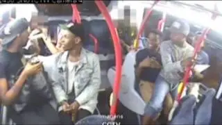 Mulher é espancada em ônibus