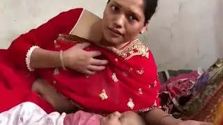 Indian Mom breastfeeding💓|