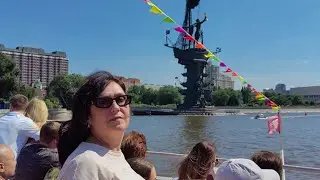 По Москве на теплоходе #столицамира #moscow #russiantoday