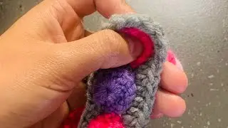 Cómo hacer un pop it fidget toy a crochet  súper fácil paso a paso !!