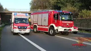 Frontalzusammenstoß zwischen Notarzteinsatzfahrzeug und Transporter