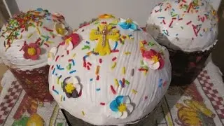 Easter Kulich with raisins and... Delicious, fragrant, and airy. (Easter, Paska)