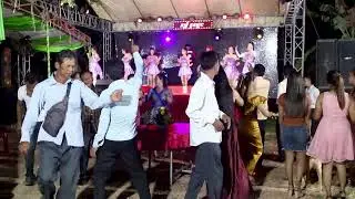 រាំលេងជាមួយបទ សុំទឹកមួយផ្តិល