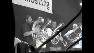 Band of Gypsies: Taraf de Haïdouks & Kočani Orkestar (Super Band of Gypsy)