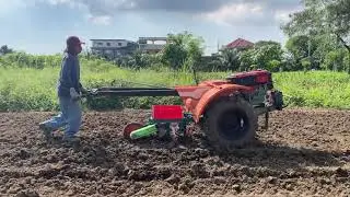 BOWA Corn Seeder - Hand Tractor Attachment