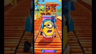 Old School Stuart Minion Funny Fails at Minion Beach 