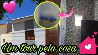 Um tour pela casa que meu marido tava ajeitando umas tomadas👏