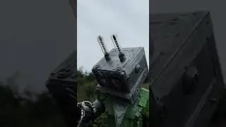 Русский аниматроник и капли воды