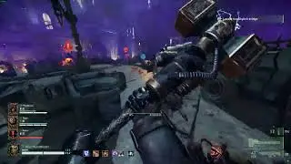 Warhammer 40000  Darktide beating the mean meat with thunder hammer