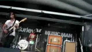 WARPED TOUR '08- Pierce The Veil- I'd Rather Die Than Be Famous