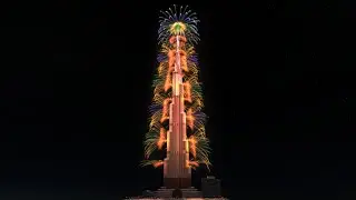 ⁴ᴷ Dubai: Burj Khalifa NYE 2021/2022 | FWSim