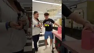 Giving Stranger My Credit Card! 💳💰