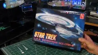 AMT Star Trek 1/1000 Scale U.S.S. Enterprise B Model Kit Review By TrekWorks