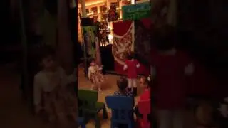 На наших спектаклях танцуют ВСЕ...)))