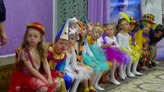Сценарий новогоднего утренника для средней группы. 