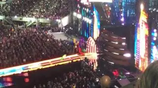 Bayley's Entrance - WWE Wrestlemania 33 LIVE