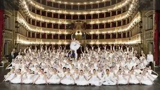 La Storia della scuola di Danza più antica d'Italia nata a Napoli al San Carlo nel 1812