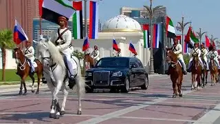 А так Владимира Путина встречали в Президентском дворце Каср Аль-Ватан в Абу-Даби.