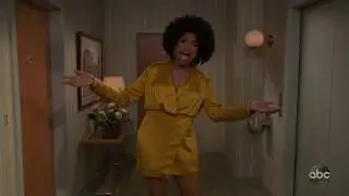 Jennifer Hudson Sings “The Jeffersons” Theme Song – Live In Front Of A Studio Audience