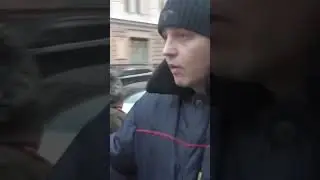 Демонтаж незаконного знака