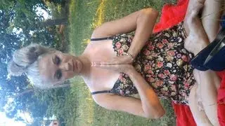 Yoga for neck with Nicky Tuckova