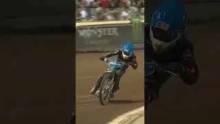 What a fight in the Semi-Final 🔥 #WroclawSGP 2022 | #FIMSpeedwayGP