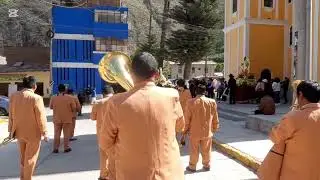 Banda Show Filarmónica Saavedra - Padre mio que estas en los cielos