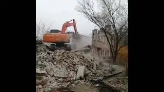 В Шахтах снесли 9 аварийных домов за несколько месяцев