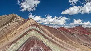 Rainbow Mountain Peru. Высота горы 5200 метров!