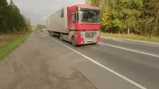 Дорога. Интересные автомобили.