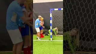 АЛЕКС-СПАСАТЕЛЬ😅ХОРОШО ПОМОГ❓😁ПОДПИШИСЬ😳👇🏻 