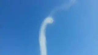 Смерч. Мини смерч. Красивое природное явление движение воздуха