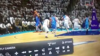 Monster no look alley oop