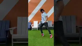 5 second  🕺 MOONWALK 🕺 dance tutorial with Rampage the Dancer 