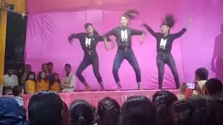 kar de muskil jinna isk kamina #explore #viralvideo #trending #girldance #btsarmy #nensimusicfactory