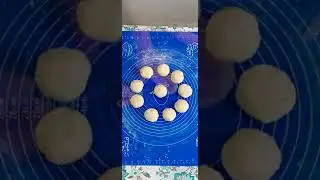 Лепешки со шпинатом, достойная замена сдобным булочкам!!!