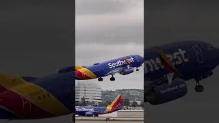 SNA: Boeing  737-7H4 N289CT