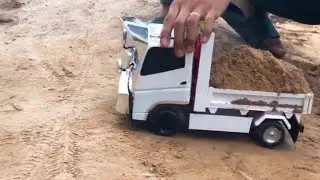 កូនឡានដឹកដីកែឆ្នៃ || Land truck meeting is famous and very beautiful