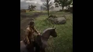 RDR2 Lenny Tramples An Innocent Pedestrian Without Remorse