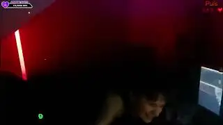 15 year old Twitch streamer throws a rave everytime after getting a kill in Call of Duty